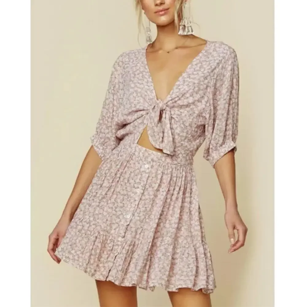 Faithfull The Brand Marigot‎ Tie-Front Dress in Pink Azalea Floral Print, Size 6